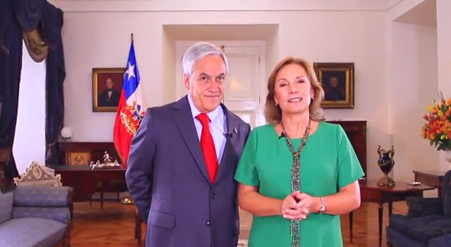 Saludo en el Día de la Mujer del Presidente Sebastián Piñera y la Primera Dama Cecilia Morel